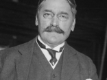 Mihajlo_Pupin_in_1916_cropped_from_a_larger_image