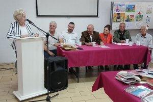 IMG-8f522d0cafccc4fd83cb5d575b2f5ba1-V