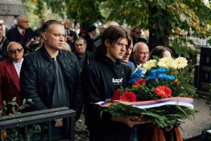11-Спомен-костурница-ослободиоцима-Вршца-ђаци-Пољопривредне-школе